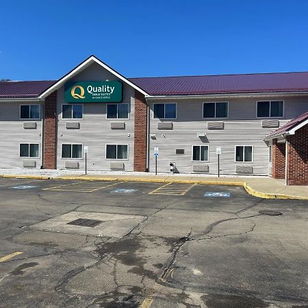 Quality Inn & Suites Bradford Exterior photo